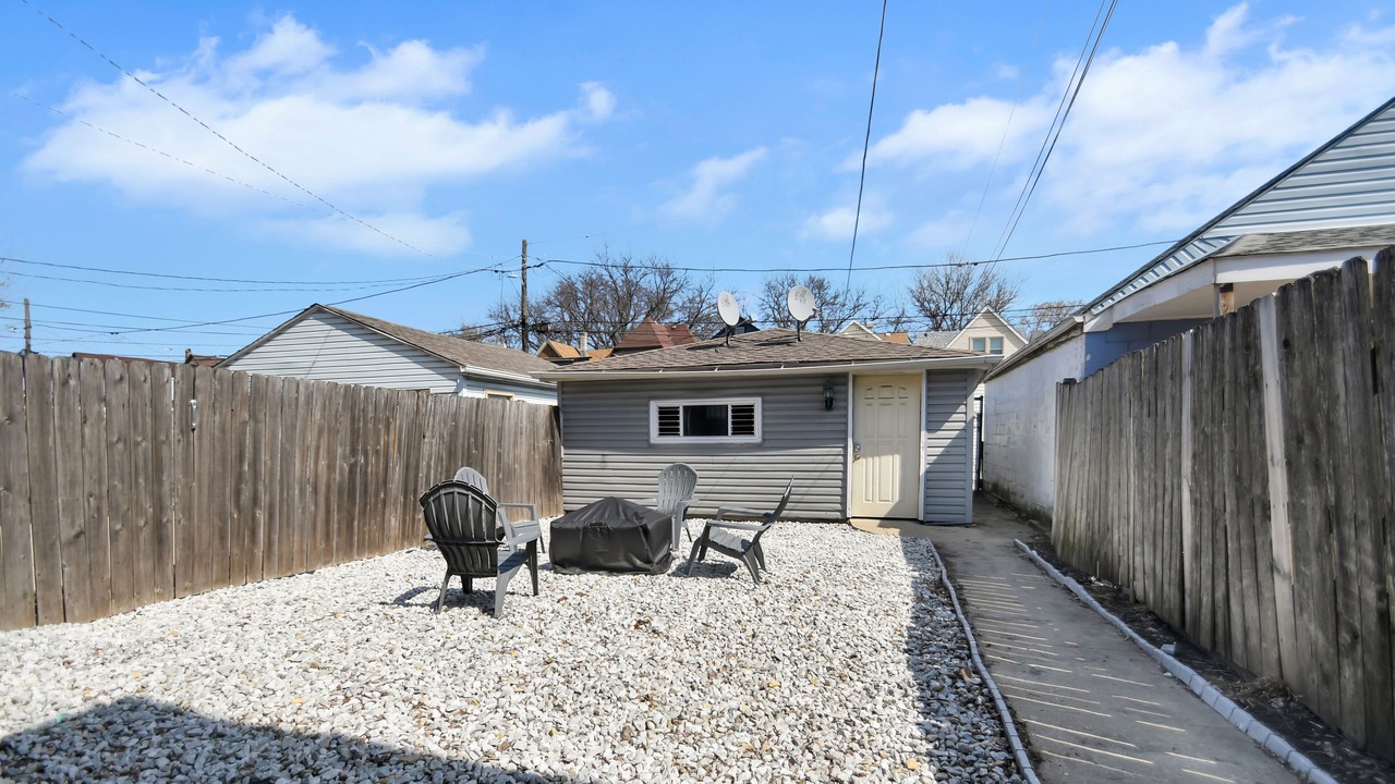 Photo of Outdoor in Brighton Park