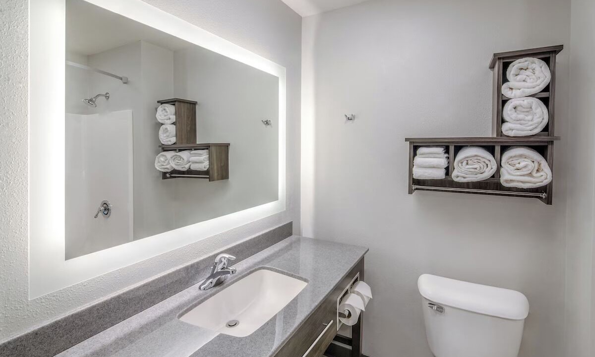 Photo of Bathroom in East Moline