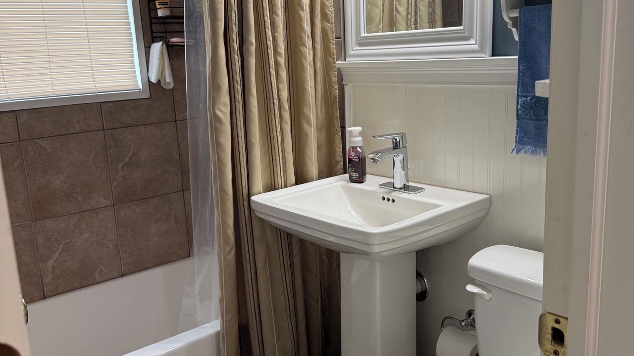 Photo of Bathroom in Mundelein
