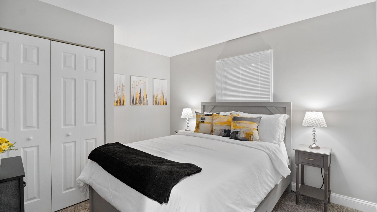 Photo of Bedroom in Wasco