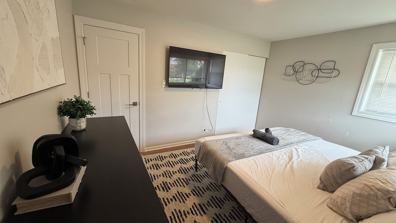 Photo of Bedroom in Oak Lawn