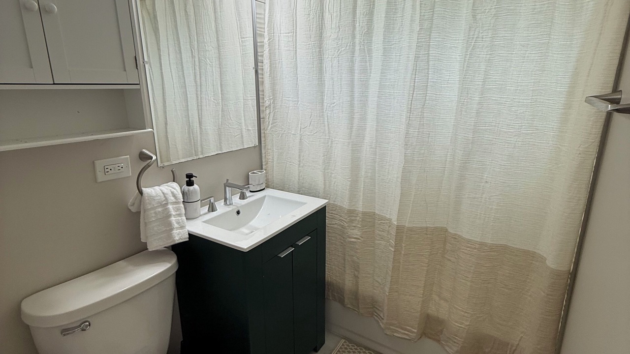 Photo of Bathroom in Oak Lawn