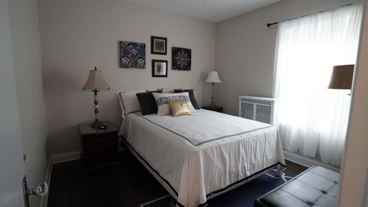 Photo of Bedroom in South Shore