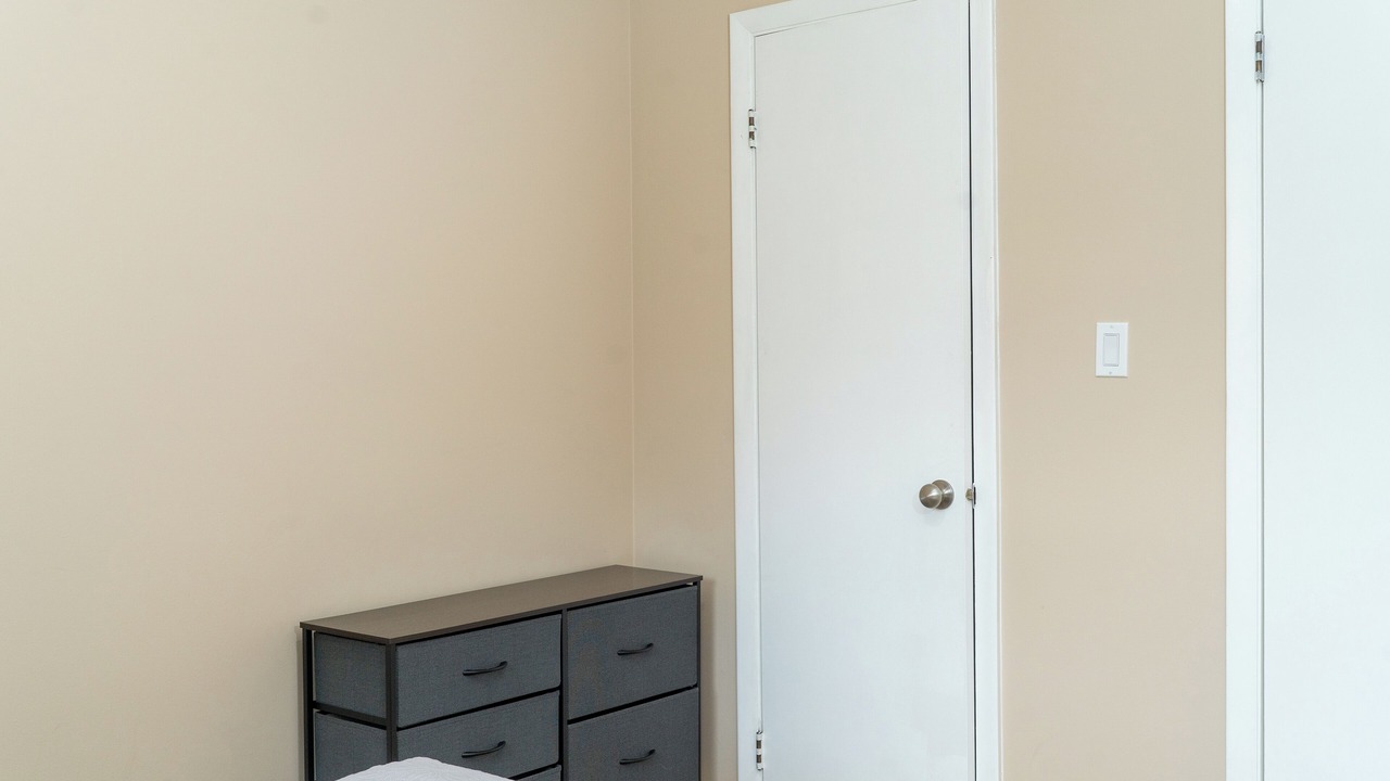 Photo of Bedroom in Wasco