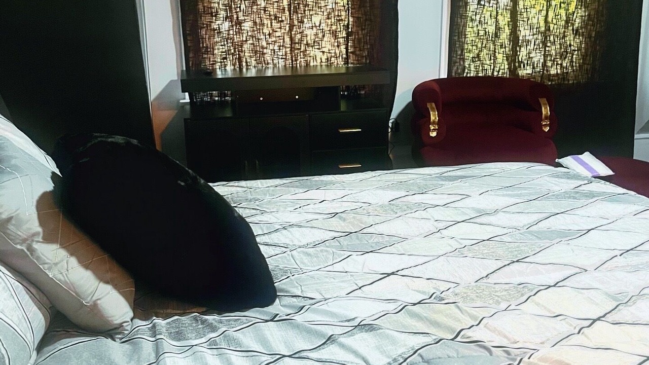 Photo of Bedroom in Evanston