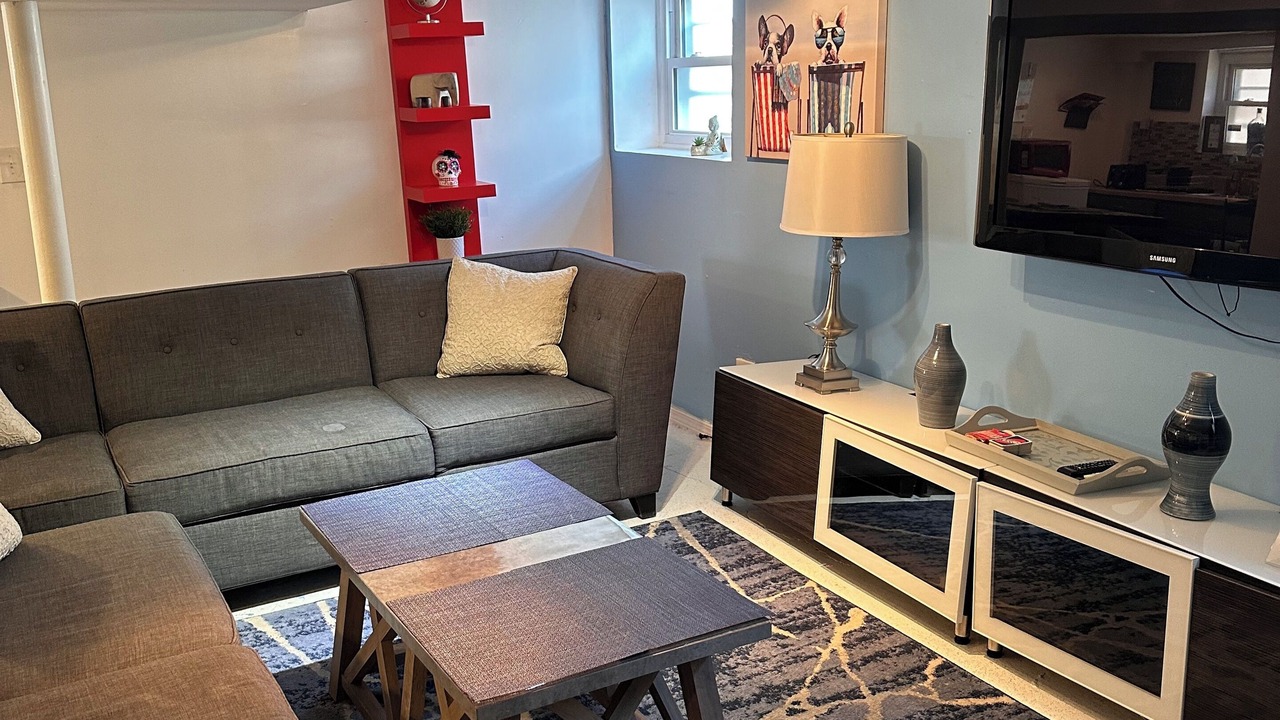 Photo of Livingroom in Archer Heights