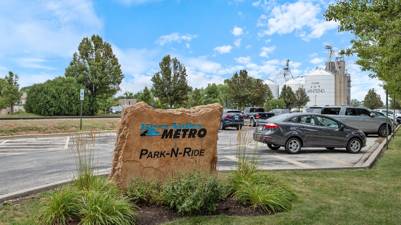 Photo of Outdoor in Manteno