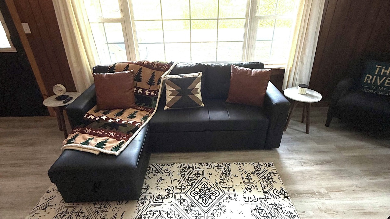 Photo of Livingroom in Mozier