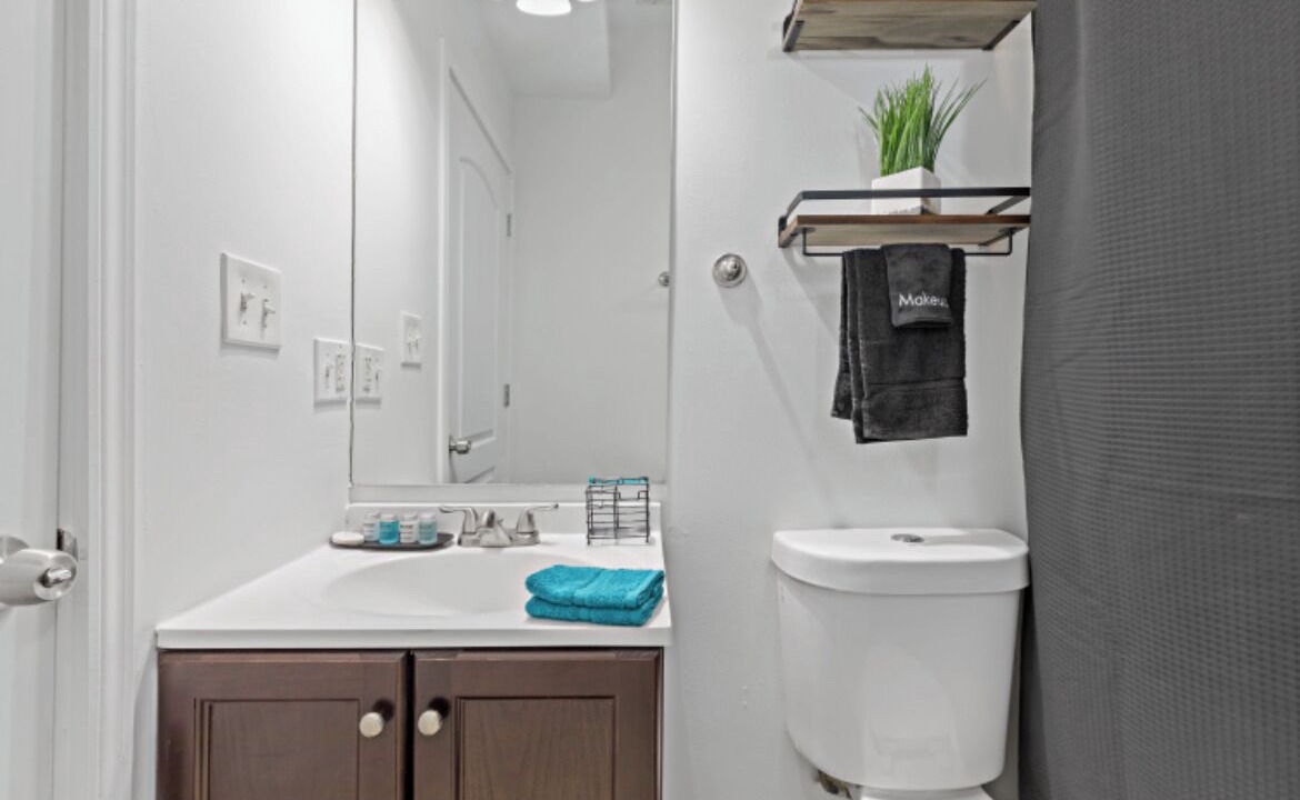 Photo of Bathroom in Washington Park