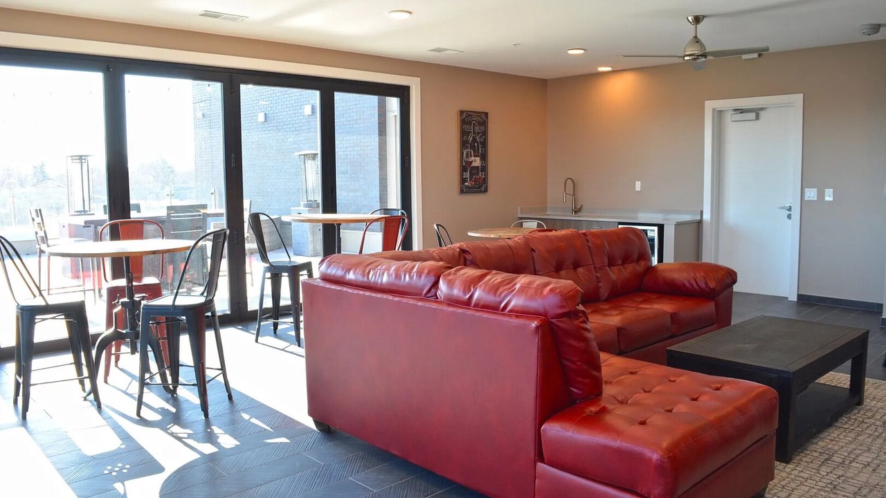 Photo of Livingroom in Edwardsville