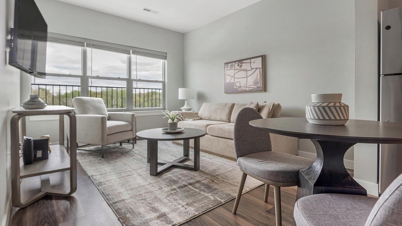 Photo of Livingroom in Edwardsville