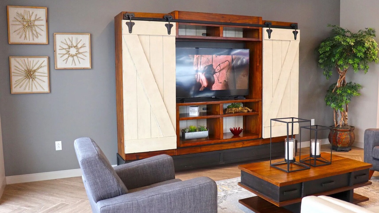 Photo of Livingroom in Edwardsville