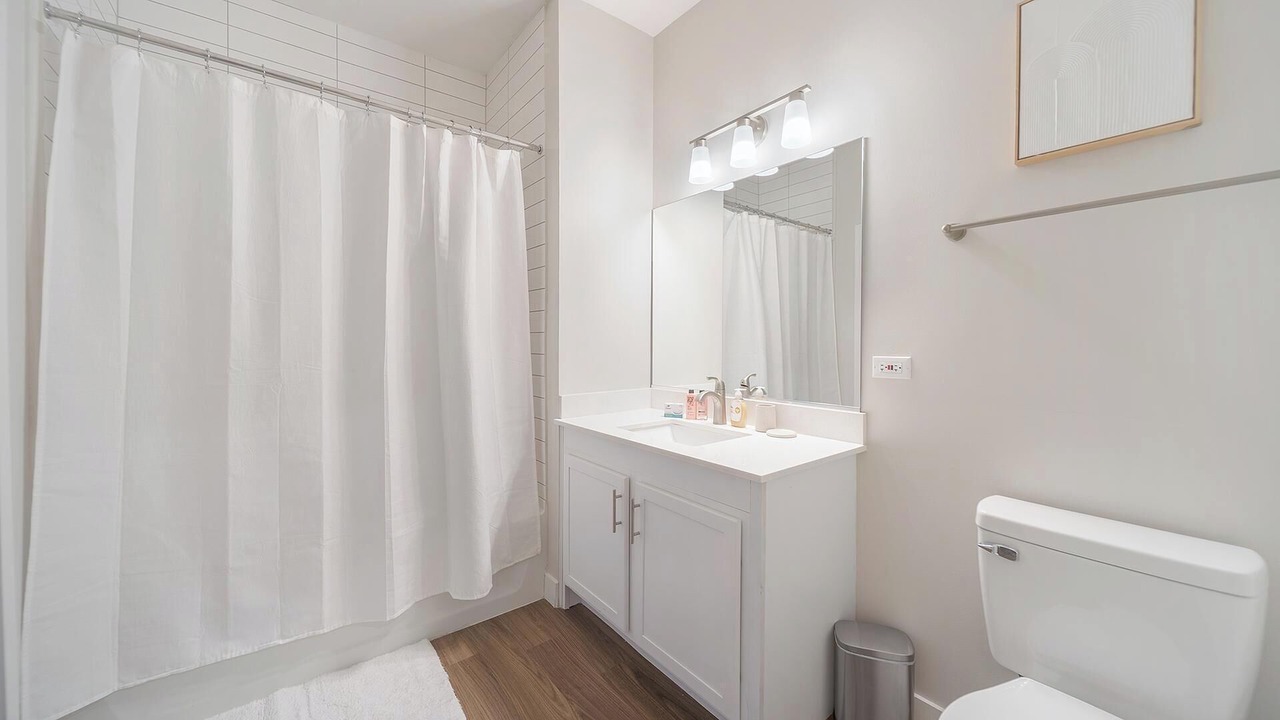 Photo of Bathroom in Willow Springs