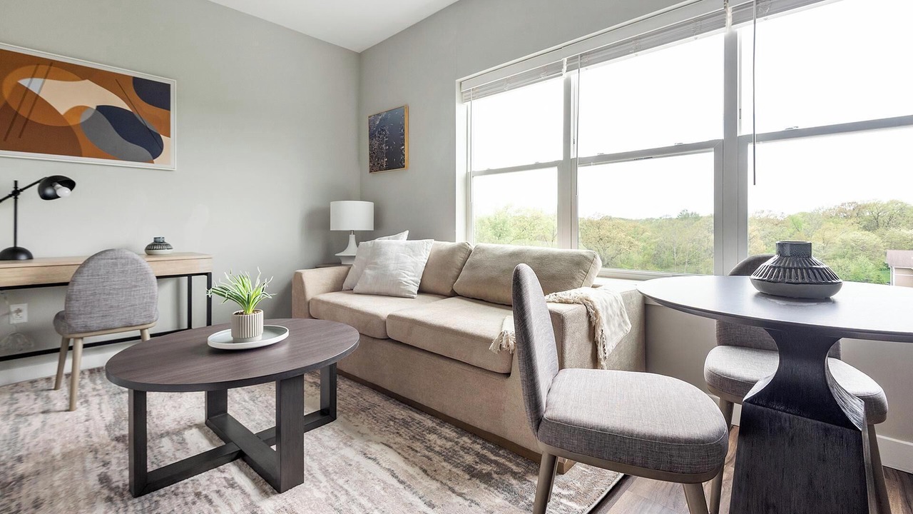 Photo of Livingroom in Edwardsville