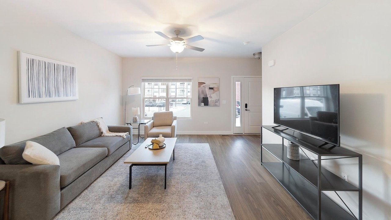 Photo of Livingroom in Willow Springs
