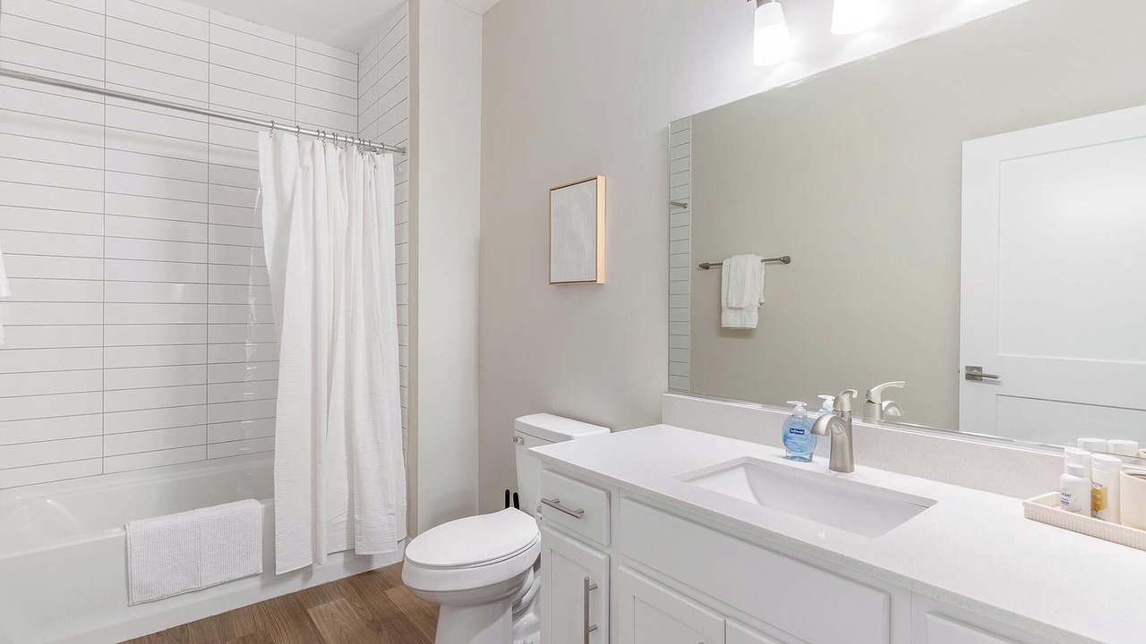Photo of Bathroom in Willow Springs