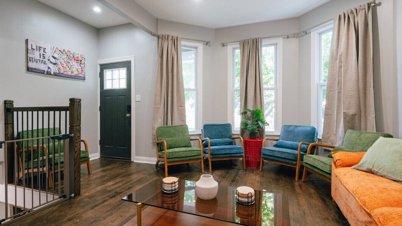 Photo of Livingroom in Avondale