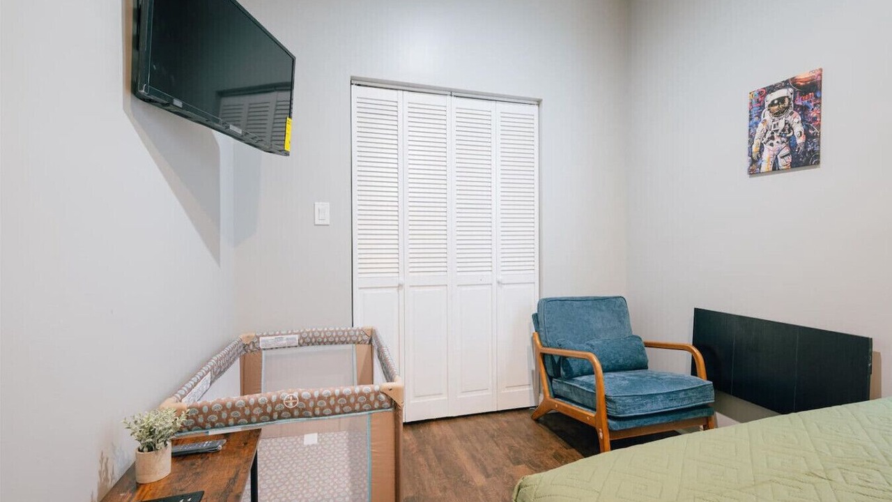 Photo of Bedroom in Avondale