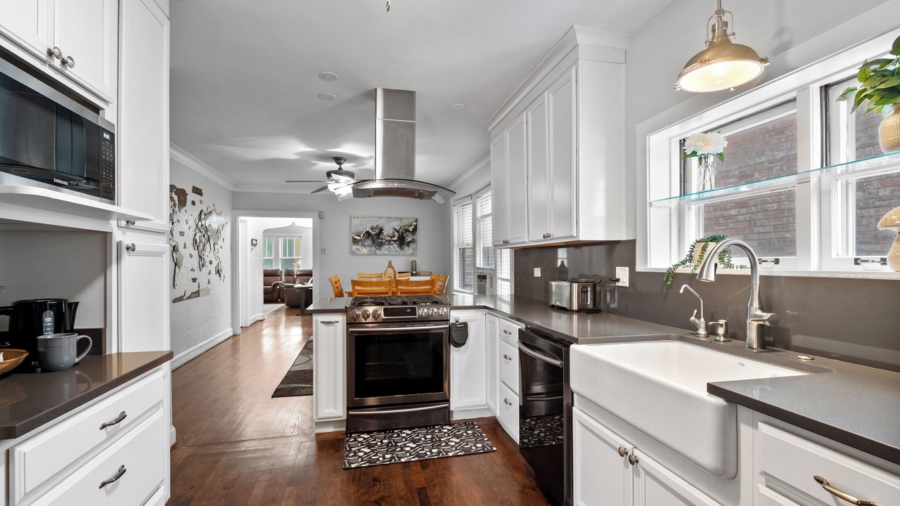 Photo of Kitchen in Budlong Woods