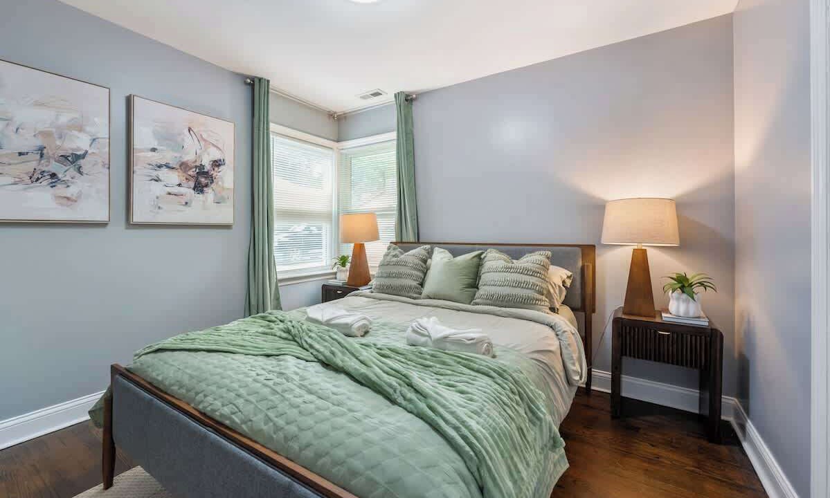 Photo of Bedroom in Homewood
