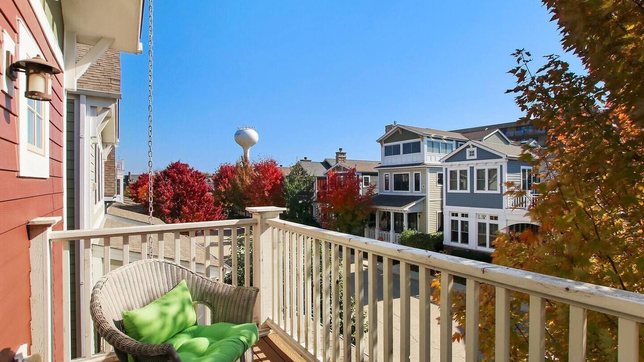 Photo of Patio Balcony in Libertyville