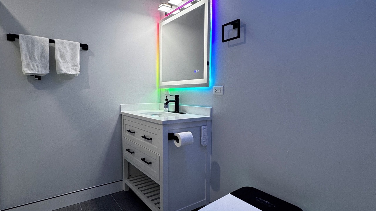Photo of Bathroom in Des Plaines