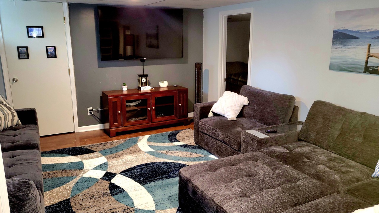 Photo of Livingroom in Beecher