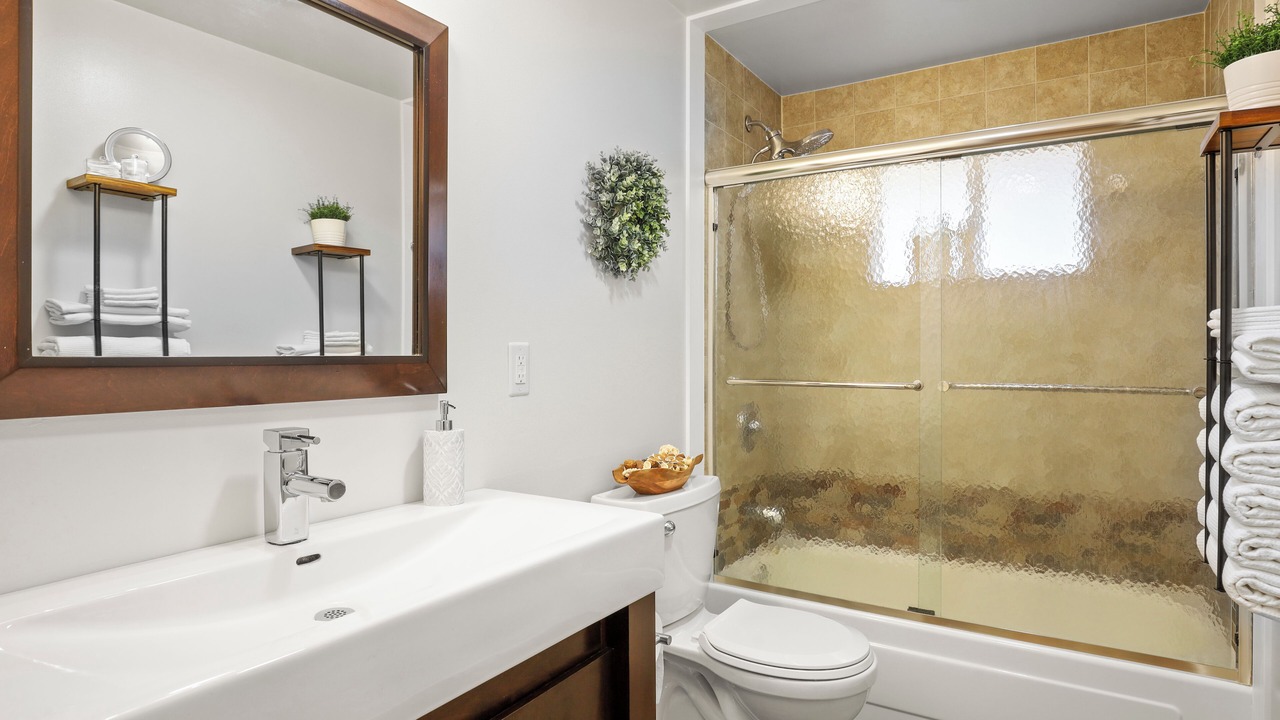 Photo of Bathroom in Wasco