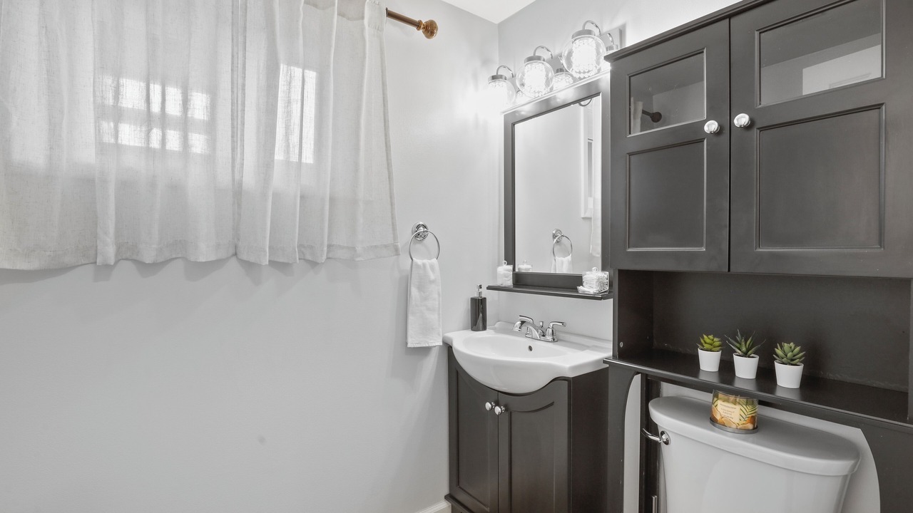 Photo of Bathroom in Wasco