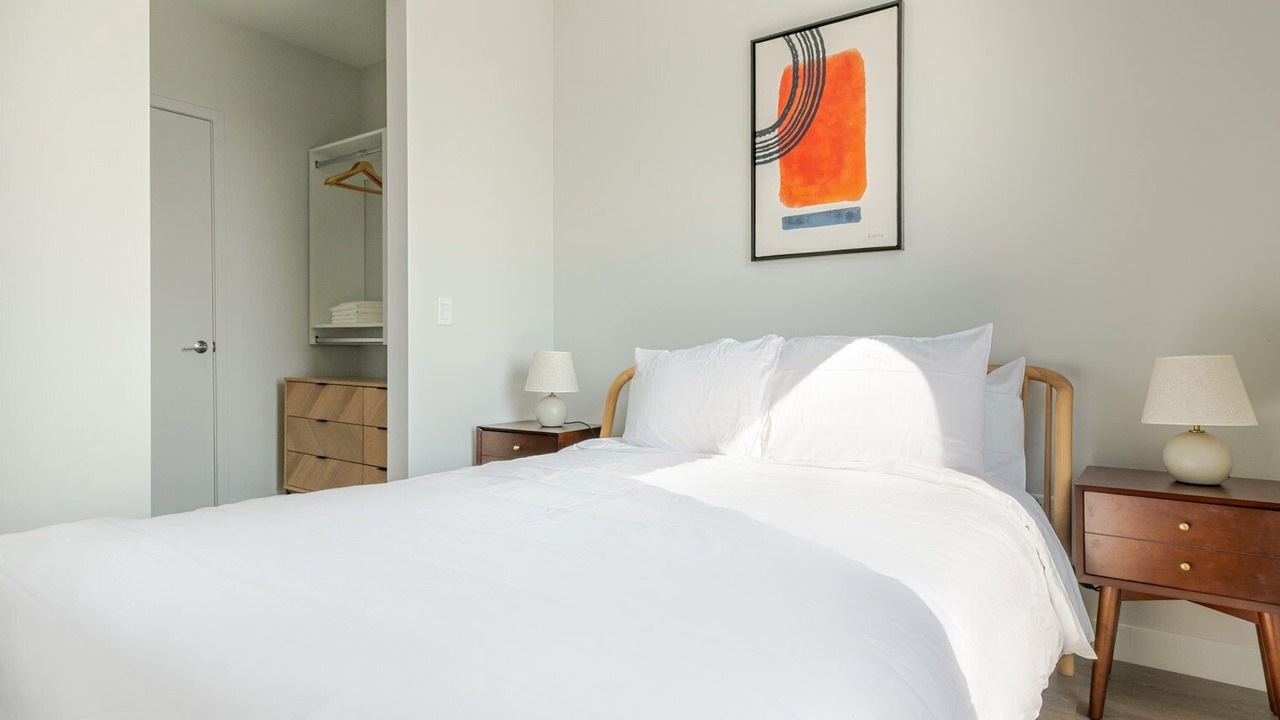 Photo of Bedroom in West Town