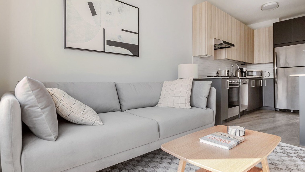 Photo of Livingroom in West Town