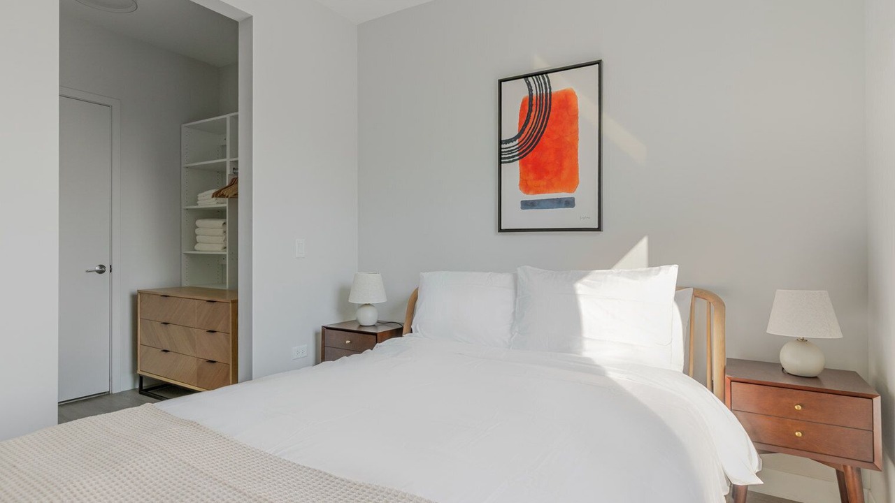 Photo of Bedroom in West Town