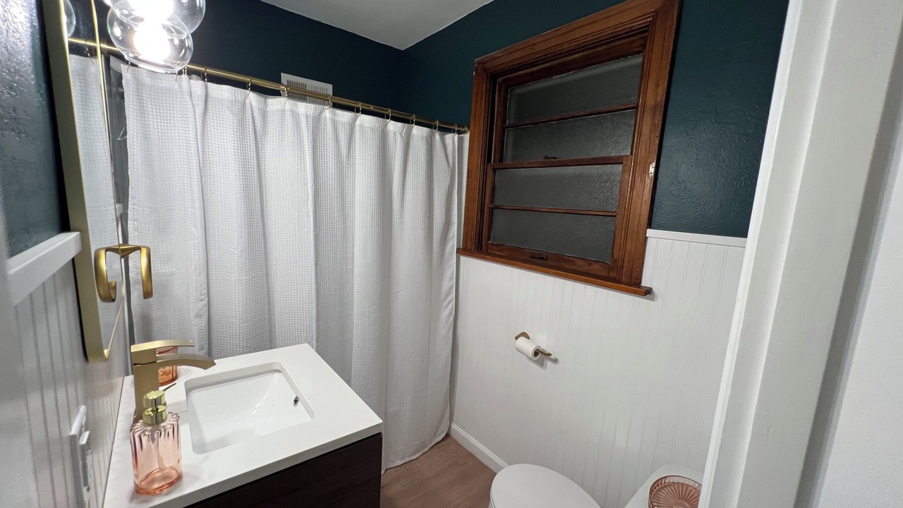 Photo of Bathroom in Belleville