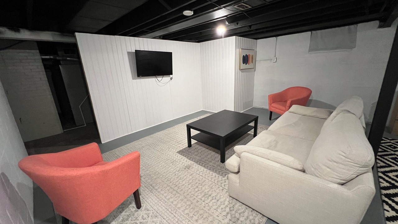 Photo of Livingroom in Belleville