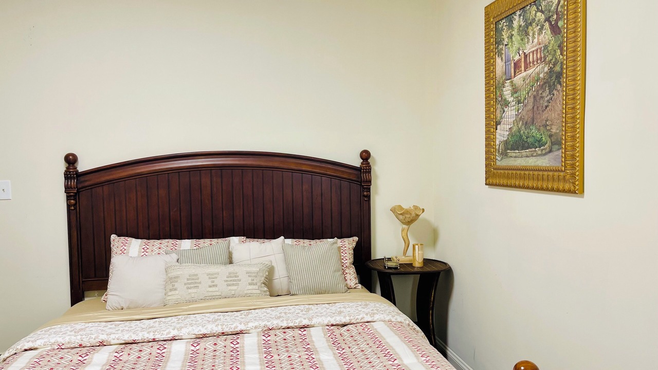 Photo of Bedroom in Hyde Park