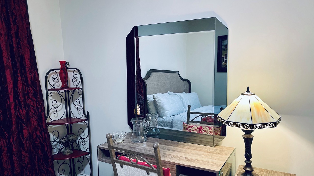 Photo of Bedroom in Hyde Park