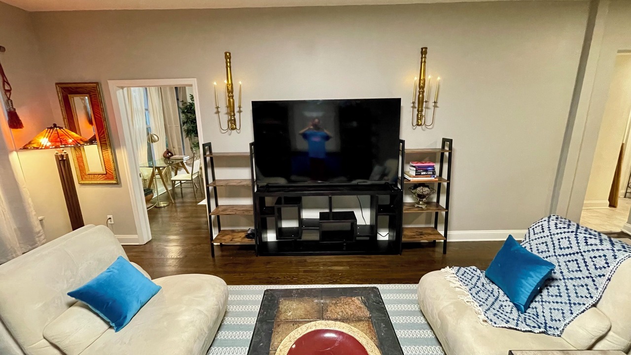Photo of Livingroom in Hyde Park
