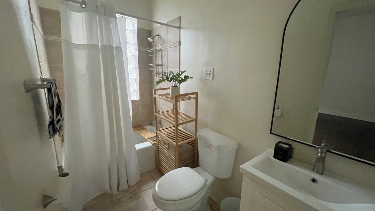 Photo of Bathroom in Hyde Park