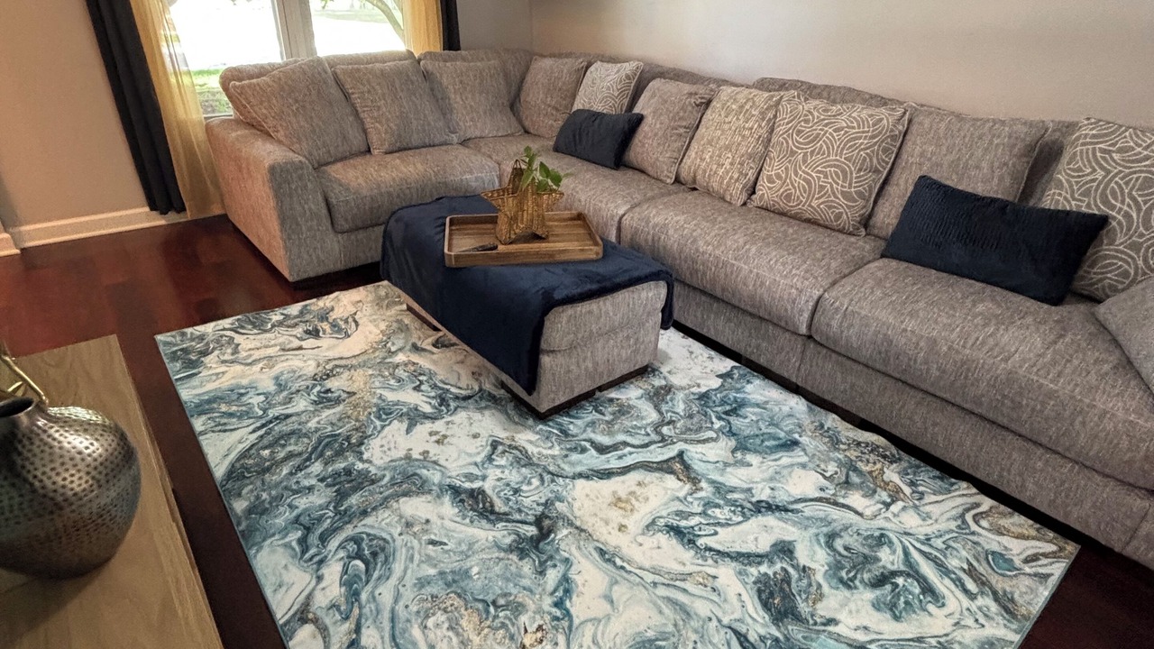 Photo of Livingroom in Aurora