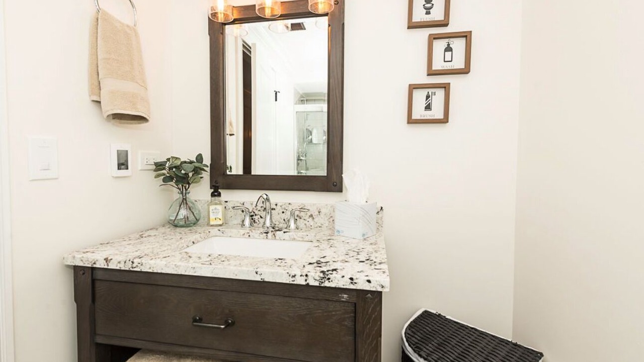 Photo of Bathroom in Marengo
