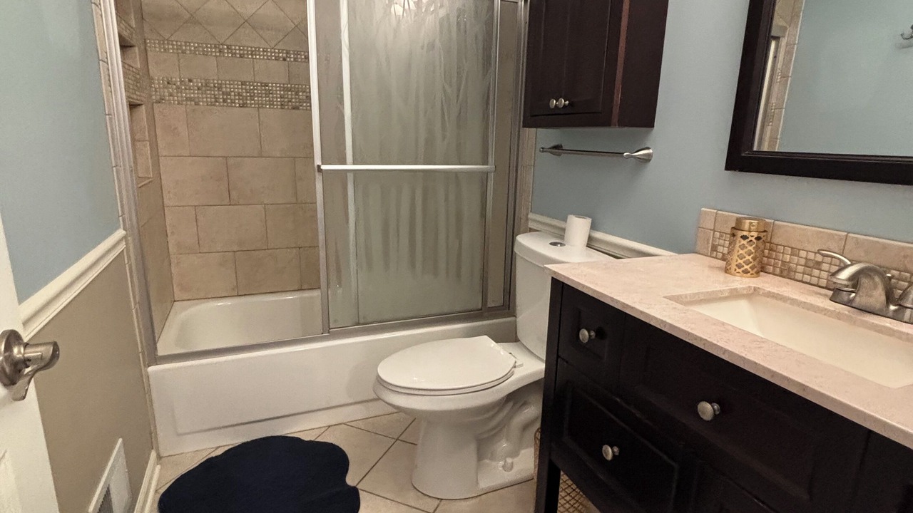 Photo of Bathroom in Aurora