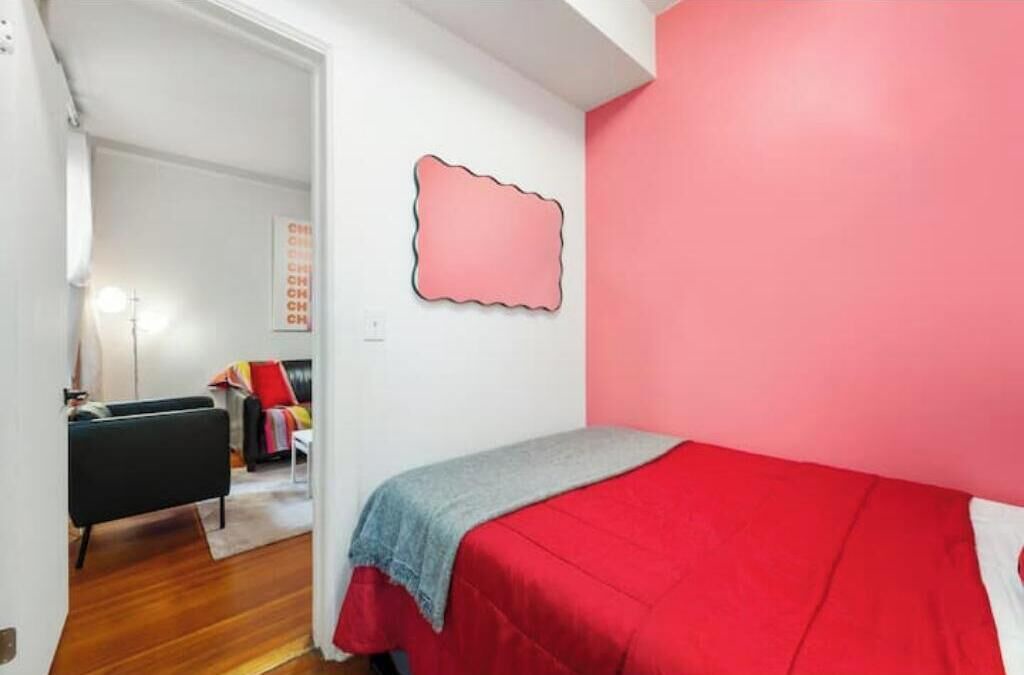 Photo of Bedroom in Pulaski Park