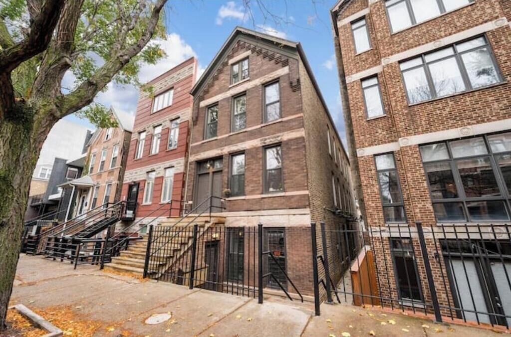 Photo of Outdoor in Pulaski Park