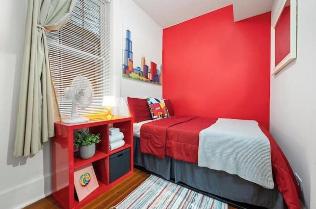 Photo of Bedroom in Pulaski Park