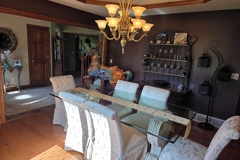 Photo of Livingroom in Geneseo