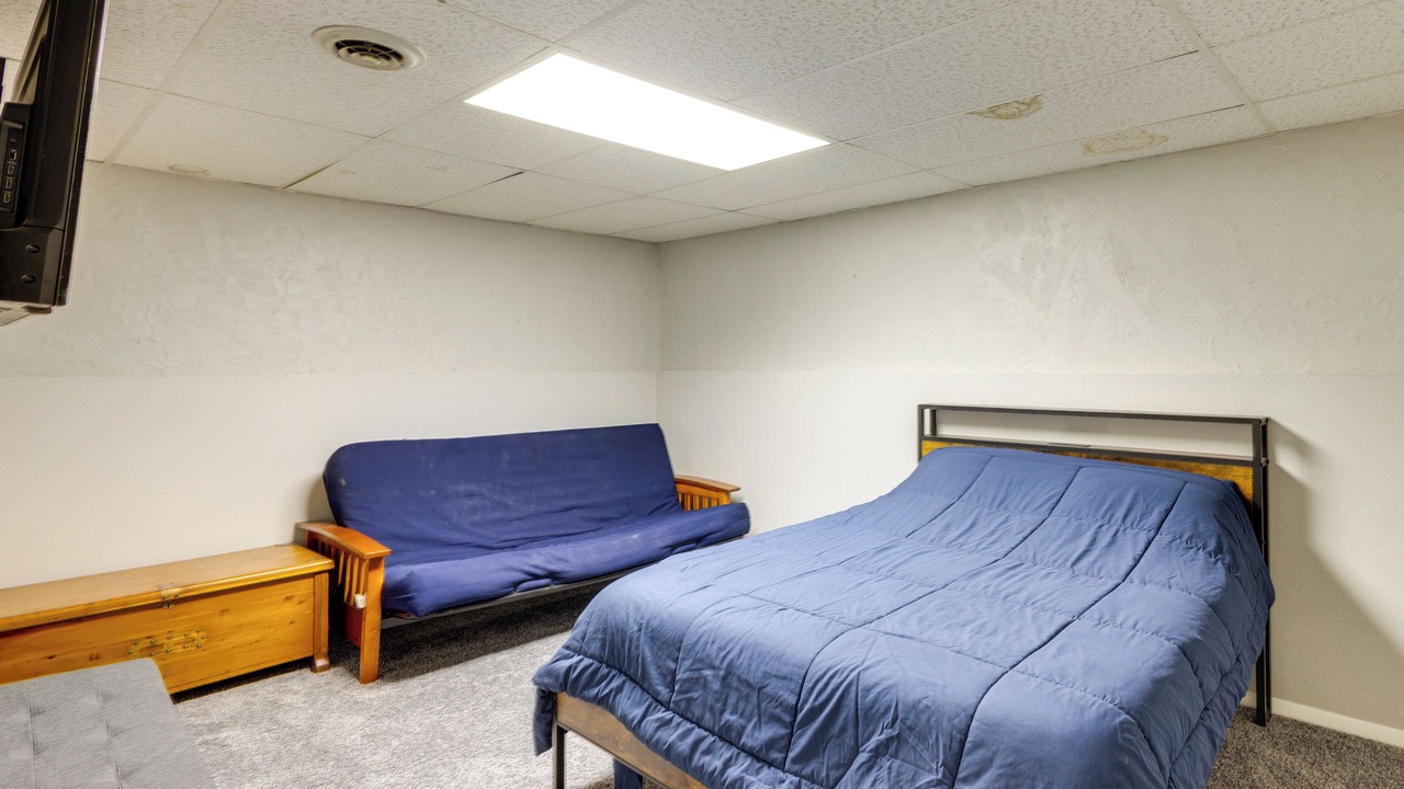 Photo of Bedroom in Pontoon Beach