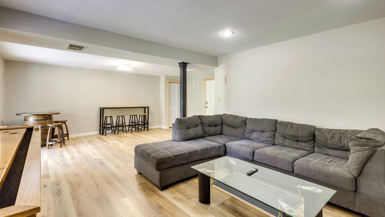 Photo of Livingroom in Pontoon Beach