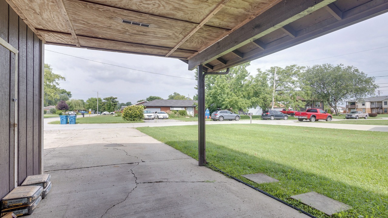 Photo of Outdoor in Pontoon Beach