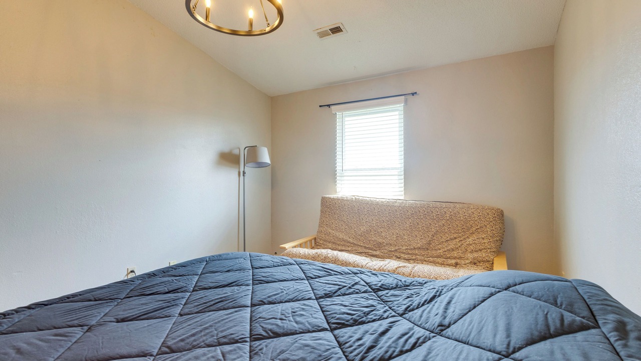 Photo of Bedroom in Pontoon Beach