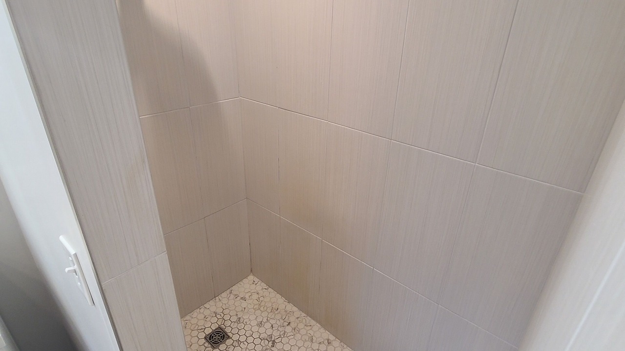 Photo of Bathroom in Carterville
